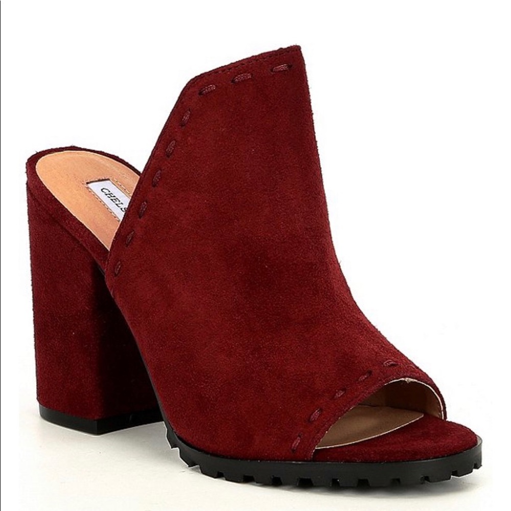 **BRAND NEW**Chelsea & Violet Tess Suede Block Heel Mules
